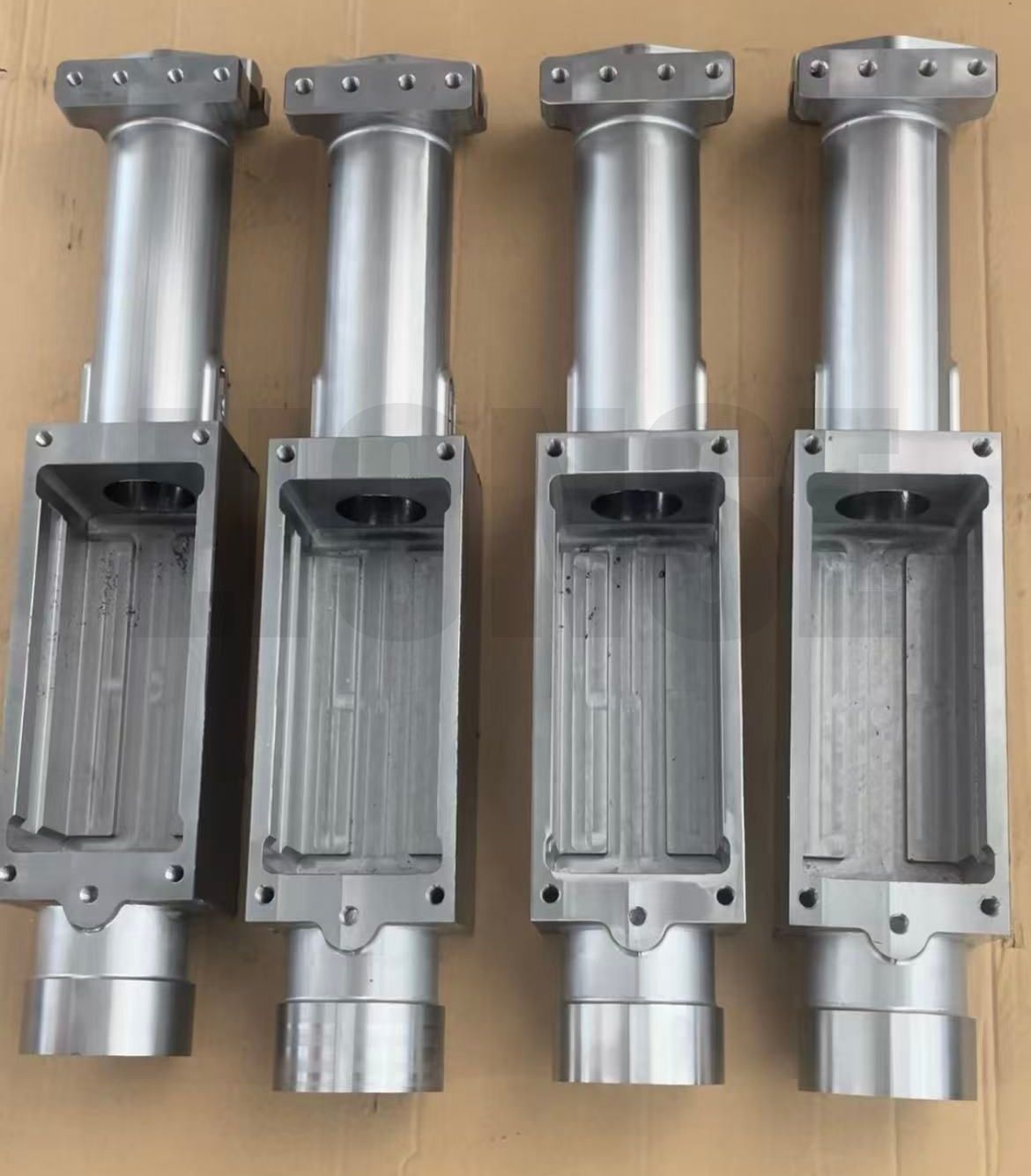 Деталь из прецизионного литья из 20CrNiMo.