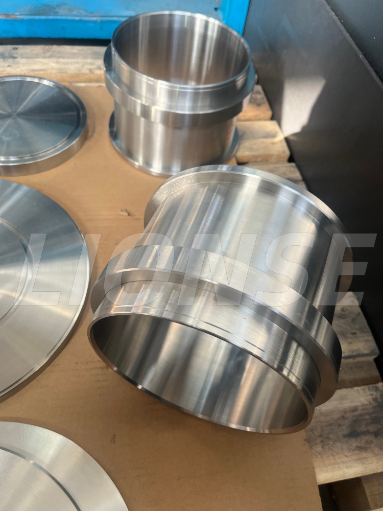 Titanium Grade 5 Shaft with NC Turning